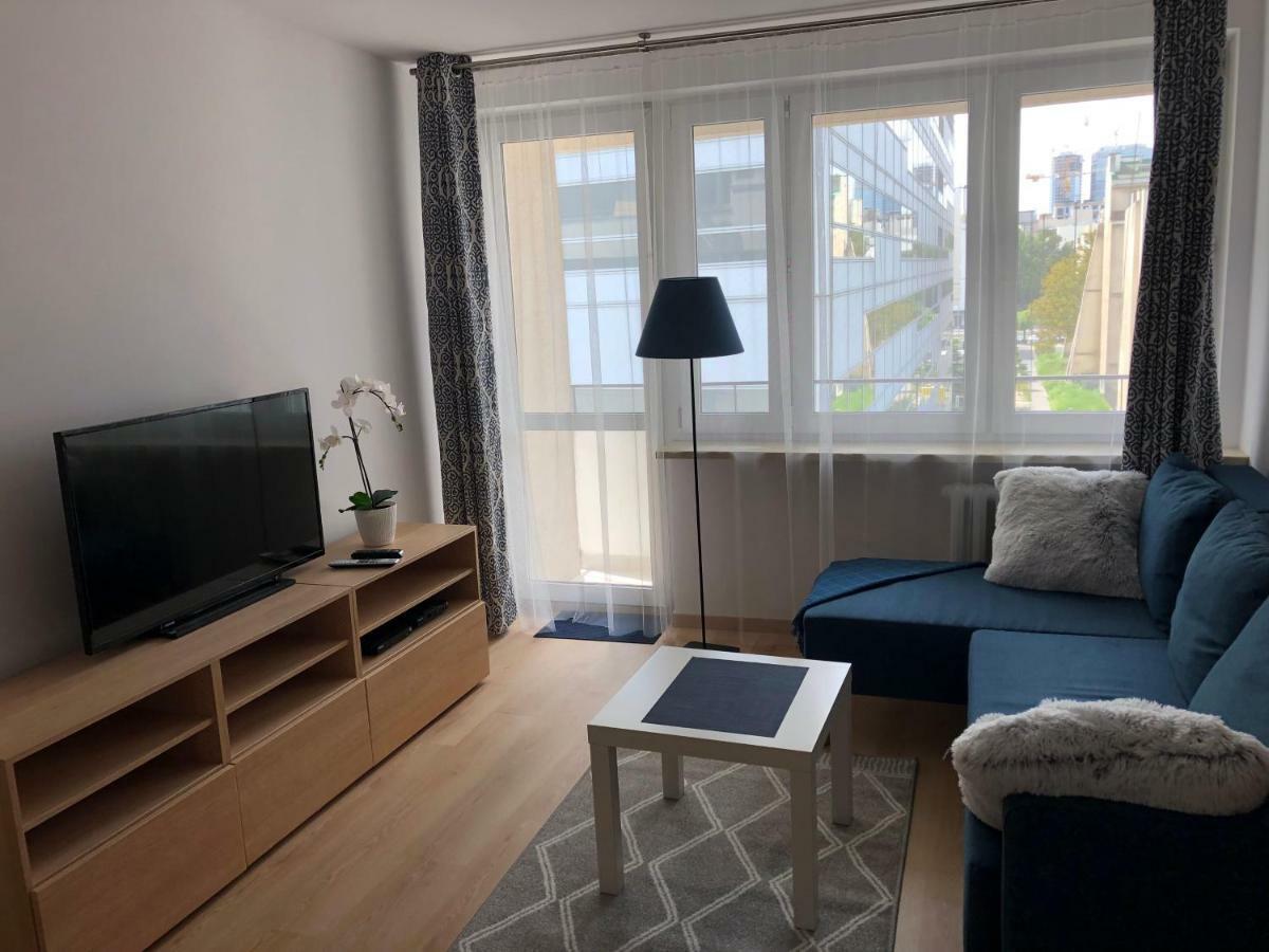 Ep Apartment Варшава Екстериор снимка